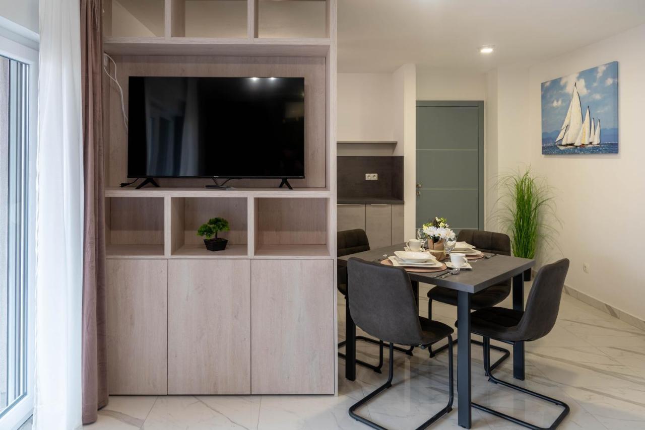 Apartmani Dalmacija Drage Esterno foto