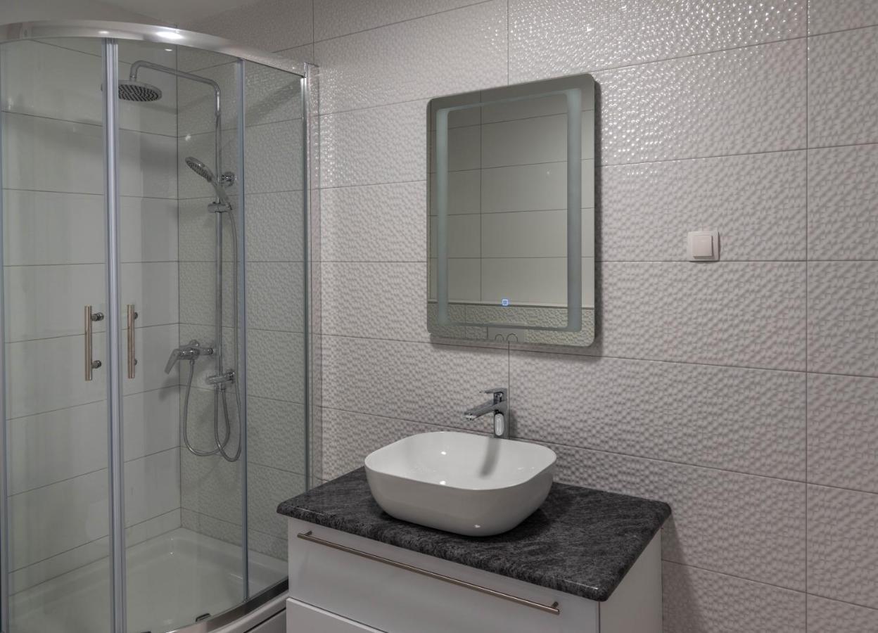 Apartmani Dalmacija Drage Esterno foto