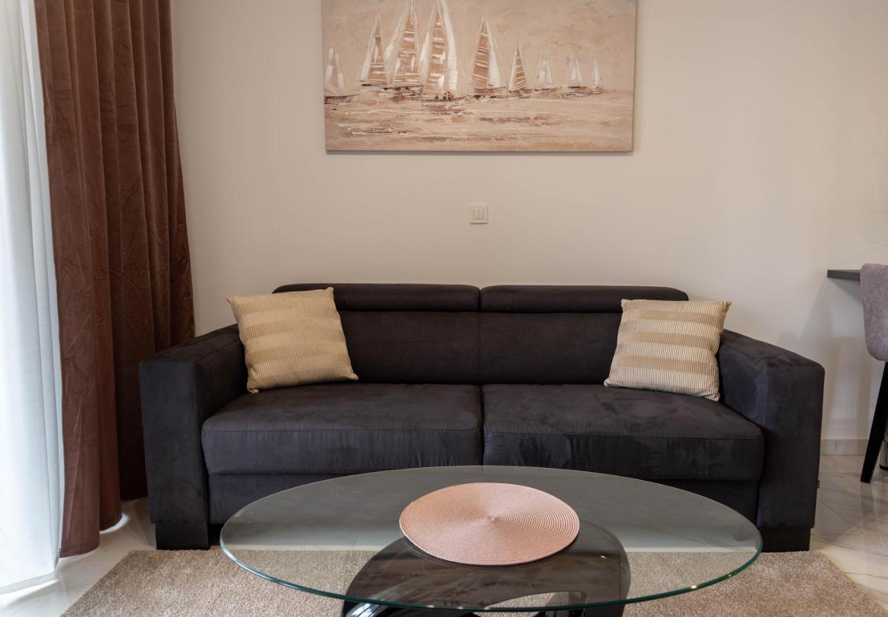 Apartmani Dalmacija Drage Esterno foto