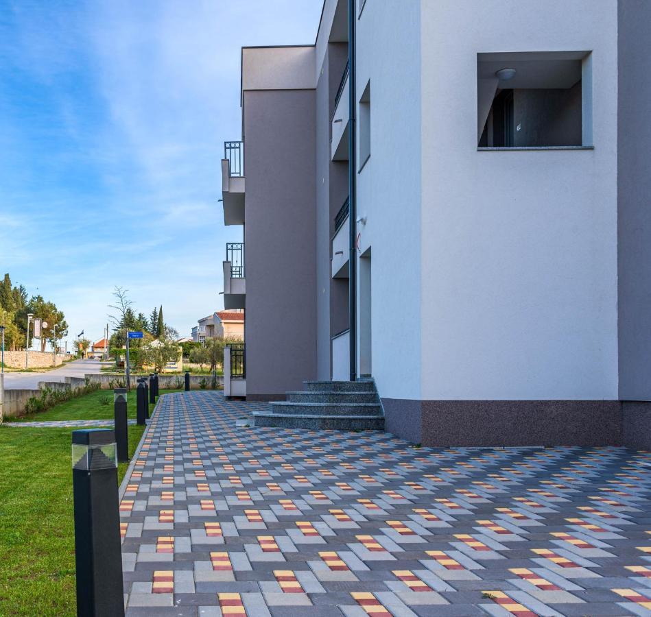 Apartmani Dalmacija Drage Esterno foto