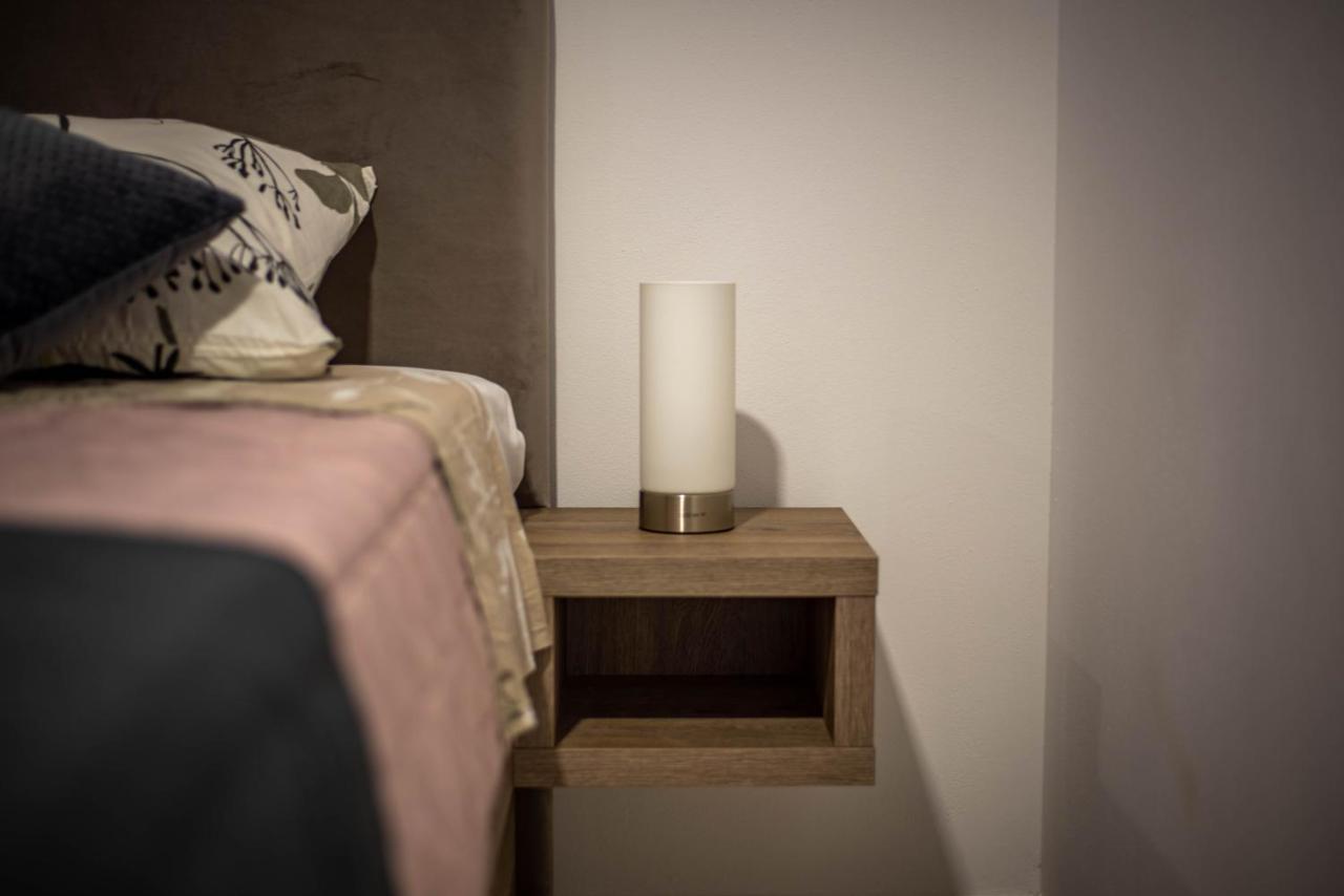 Apartmani Dalmacija Drage Esterno foto