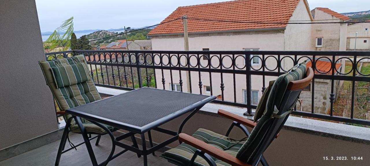 Apartmani Dalmacija Drage Esterno foto