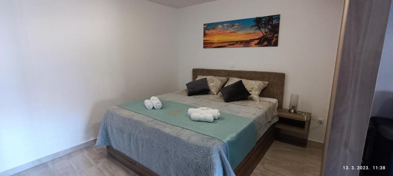 Apartmani Dalmacija Drage Esterno foto